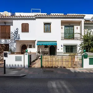 magnifico-adosado-en-la-cala-de-mijas.1costadelsol.com/